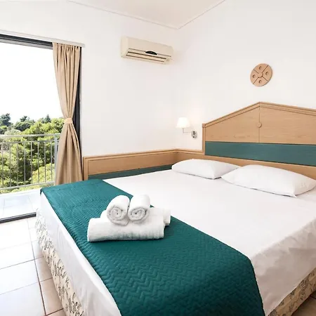 Galaxy Hotel 3*