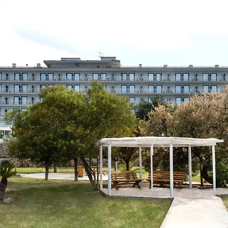 Galaxy 3* بورتو خيلي